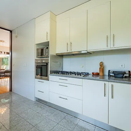 Quinta Da Barca Golf - With Views Of The River Дом отдыха