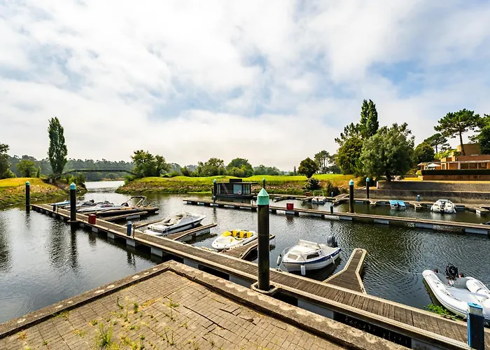 Quinta Da Barca Golf - With Views Of The River Nyaraló *