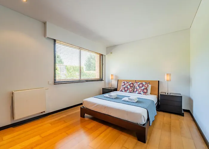 Quinta Da Barca Golf - With Views Of The River *